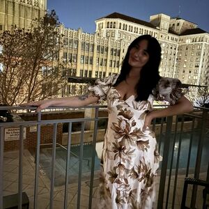 Floral Puff-Sleeve Midi Dress in Cream and Brown